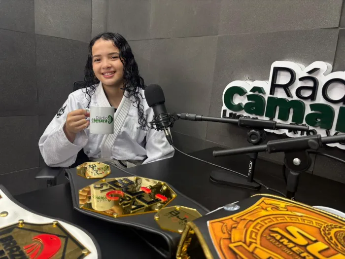 Melissa Vinck participa do Lucas em Debate e fala sobre trajetória no jiu-jÍtsu