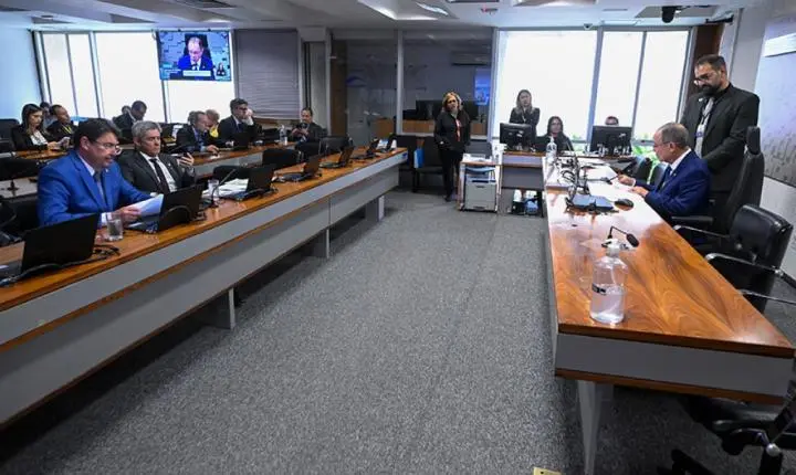CRA aprova seguro-desemprego para extrativistas vegetais